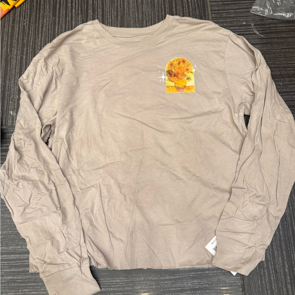 Kohl's Women's Long-Sleeve Tee in Light Tan with Yellow Sunflower Graphic